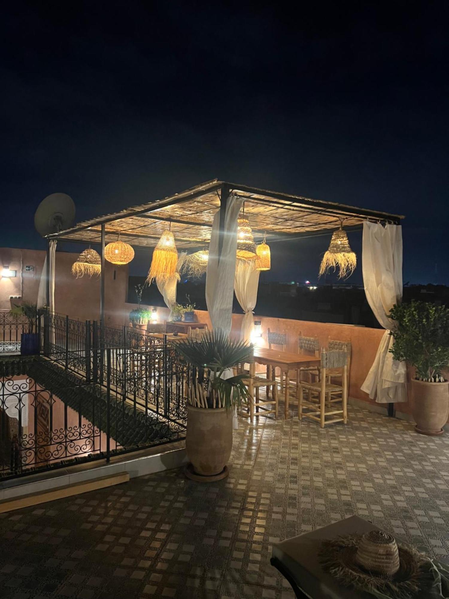 Riad Dar Lakbira Marrakesh Exterior photo