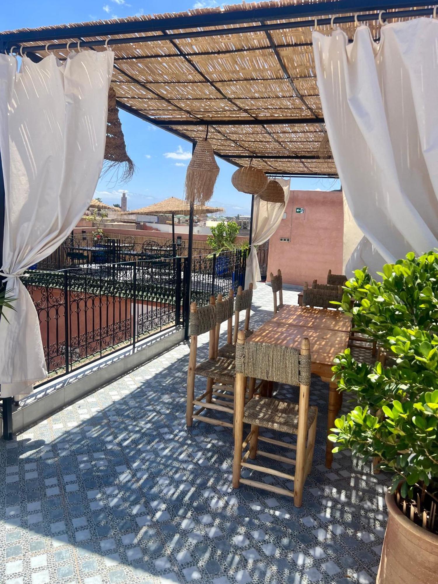 Riad Dar Lakbira Marrakesh Exterior photo