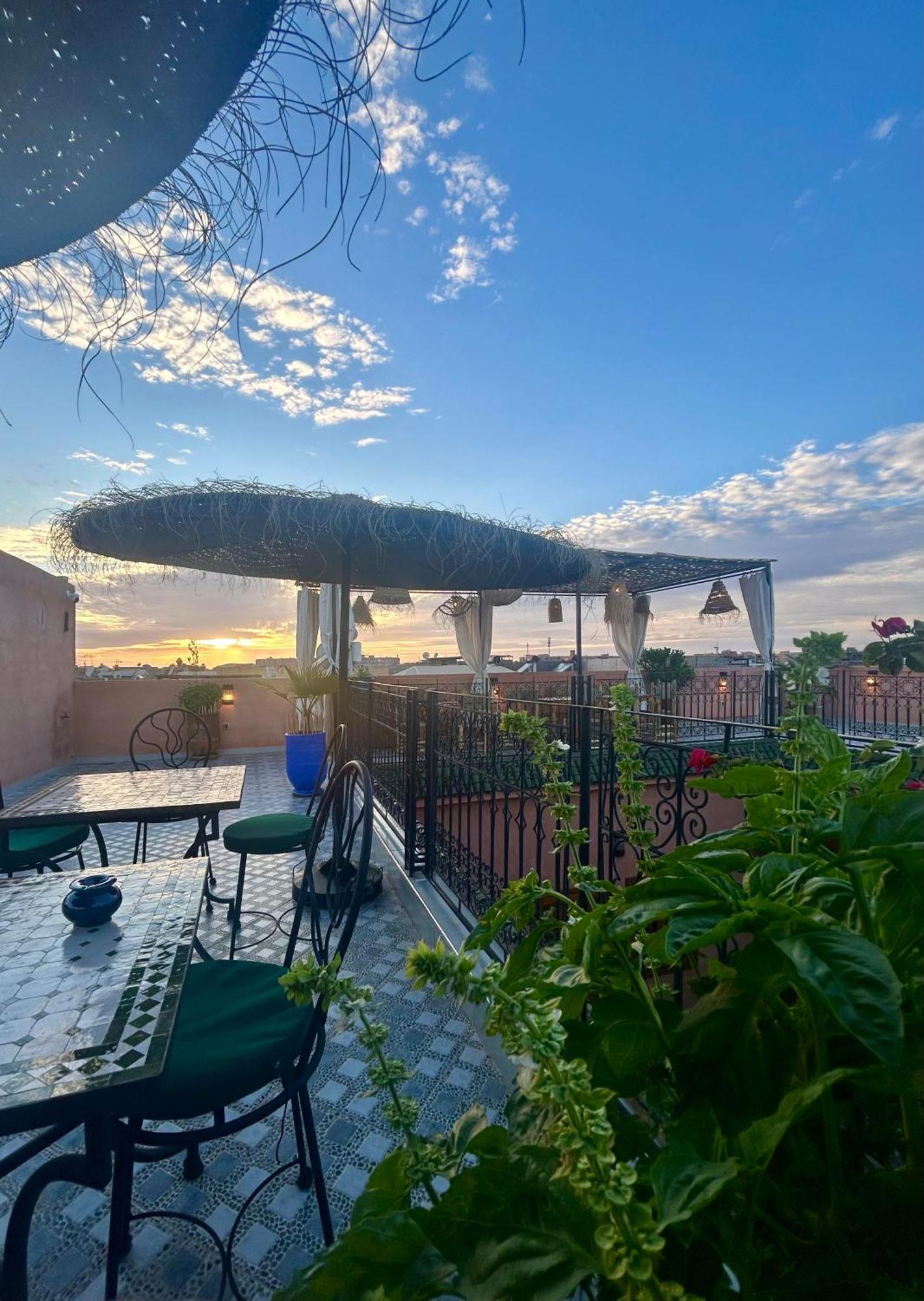 Riad Dar Lakbira Marrakesh Exterior photo
